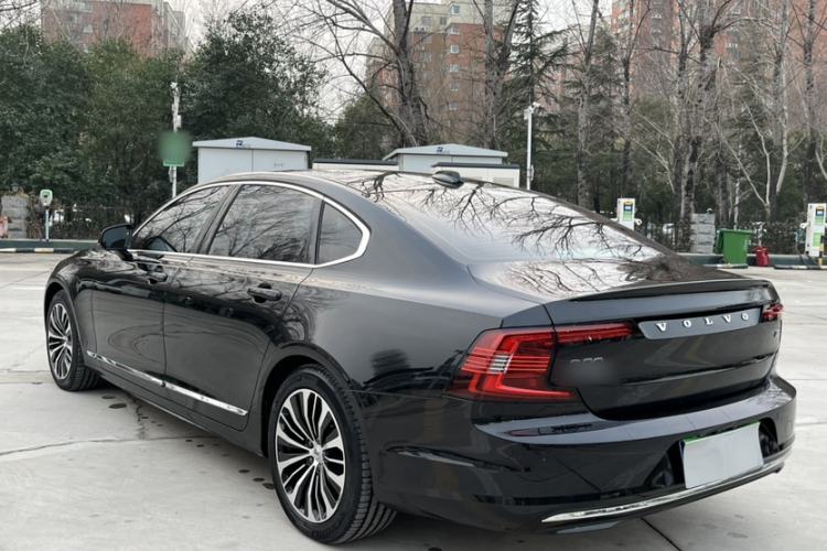 Used Volvo S90 2024 B5 Zhiyi Luxury Edition Exterior 2