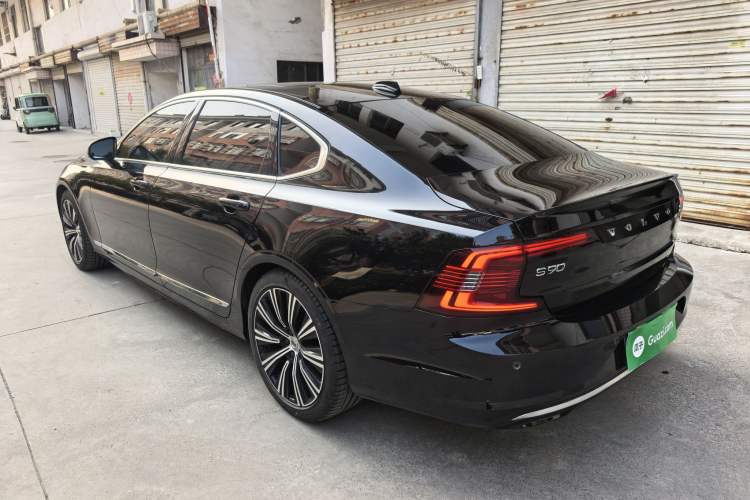 Used Volvo S90 2024 B5 Zhiyuan Luxury Edition Exterior 3