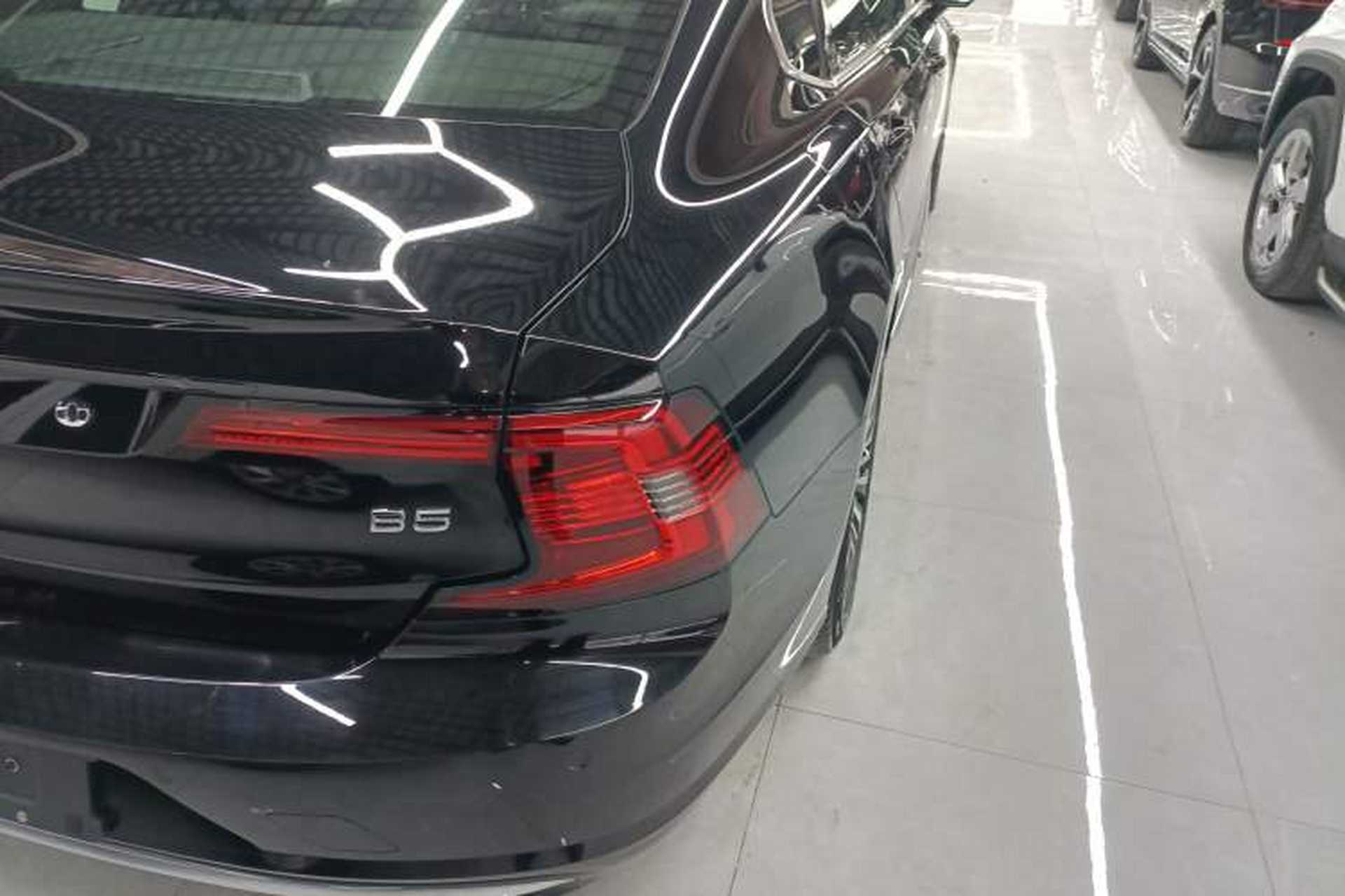Used Volvo S90 2024 B5 Zhiyi Luxury Edition Exterior 3
