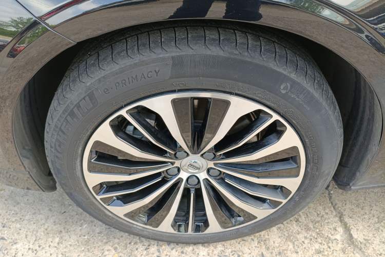 Used Volvo S90 2024 B5 Zhiyi Luxury Edition Exterior 4