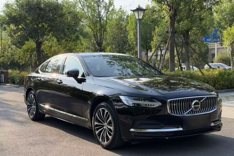 Used Volvo S90 2024 B5 Zhiyi Luxury Edition Exterior 4