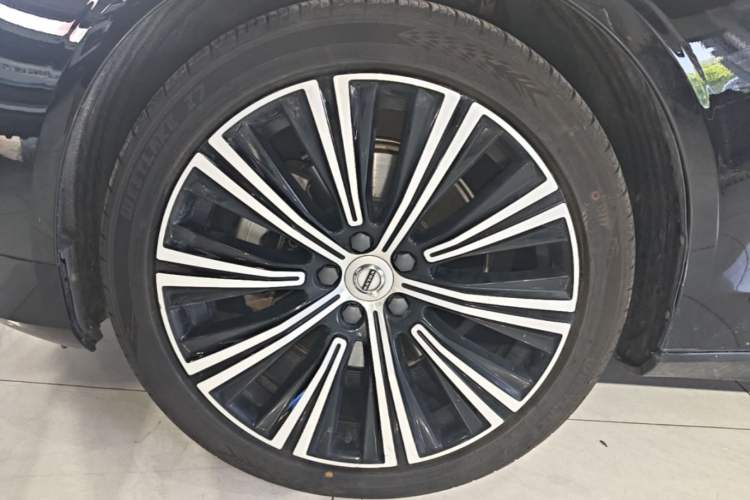 Used Volvo S90 2024 B5 Zhiyuan Luxury Edition Exterior 4