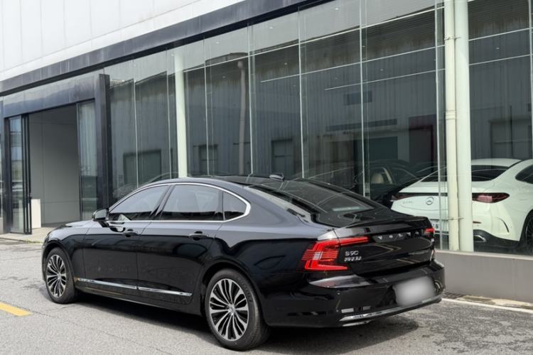Used Volvo S90 2024 B5 Zhiyi Luxury Edition Exterior 5