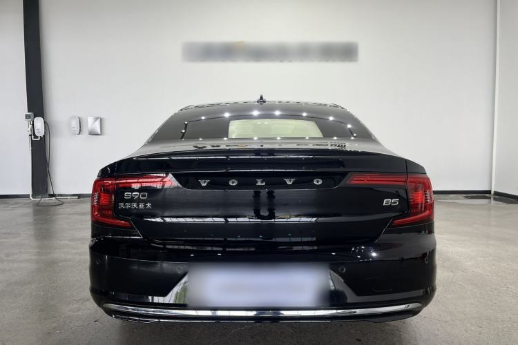 Used Volvo S90 2024 B5 Zhiyuan Luxury Edition Exterior 5