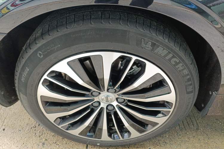 Used Volvo S90 2024 B5 Zhiyi Luxury Edition Exterior 5