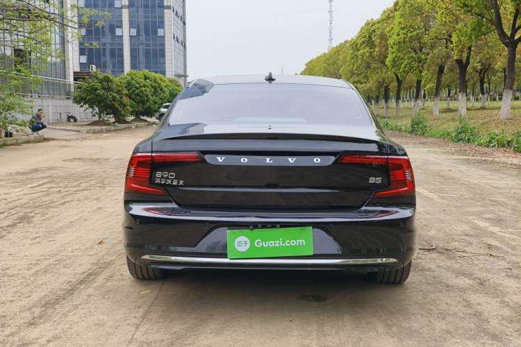 Used Volvo S90 2024 B5 Zhiyi Luxury Edition Exterior 5