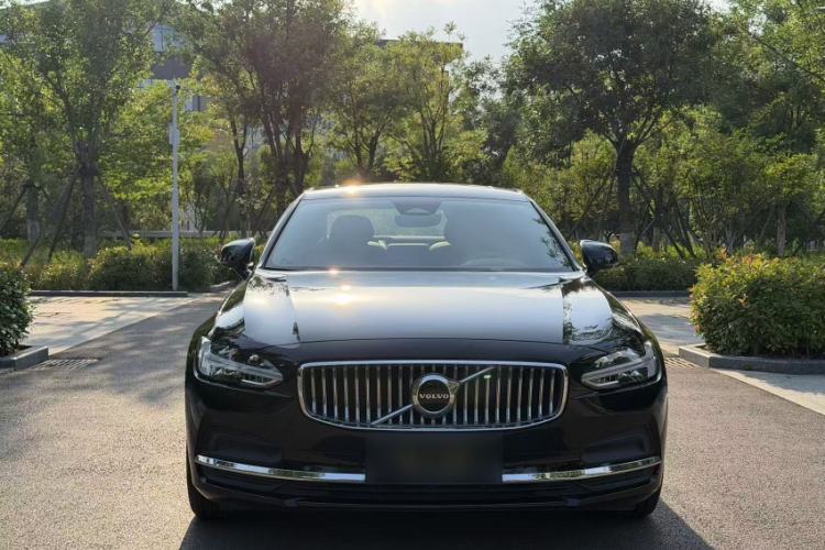 Used Volvo S90 2024 B5 Zhiyi Luxury Edition Exterior 5