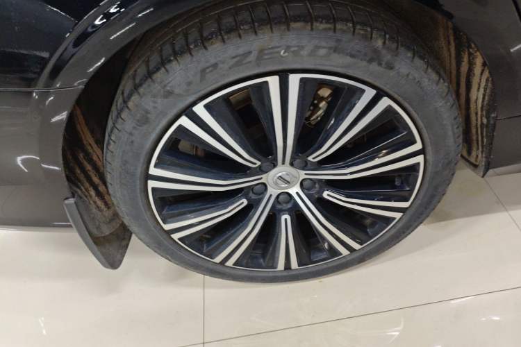 Used Volvo S90 2024 B5 Zhiyuan Luxury Edition Exterior 5