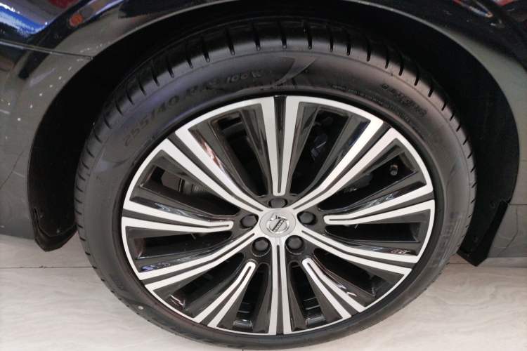 Used Volvo S90 2024 B5 Zhiyuan Luxury Edition Exterior 5