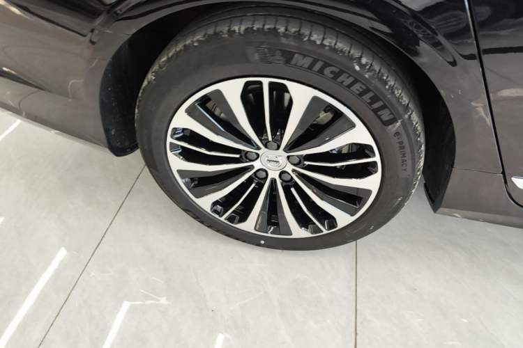 Used Volvo S90 2024 B5 Zhiyi Luxury Edition Exterior 5