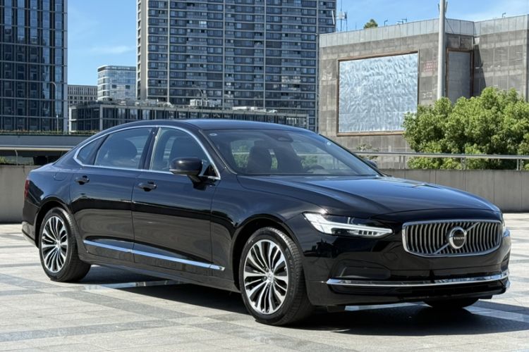 Used Volvo S90 2024 B5 Zhiyi Luxury Edition Exterior 5