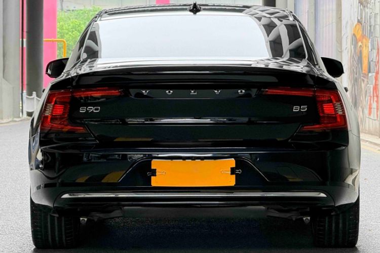 Used Volvo S90 2024 B5 Zhiyuan Luxury Edition Exterior 5