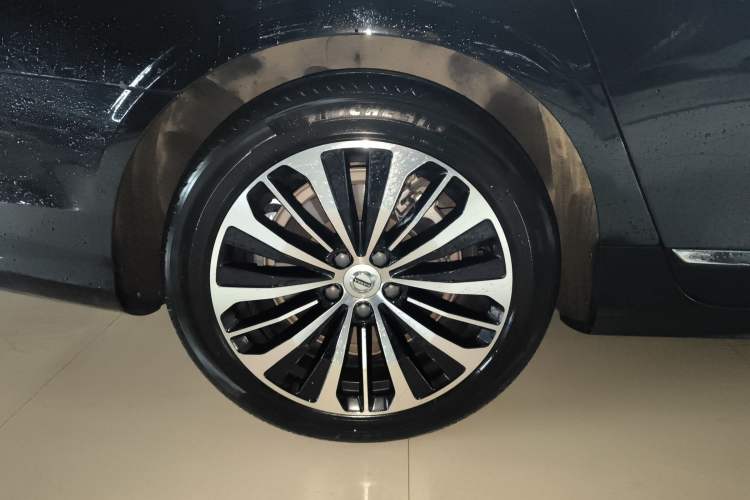Used Volvo S90 2024 B5 Zhiyi Luxury Edition Exterior 5