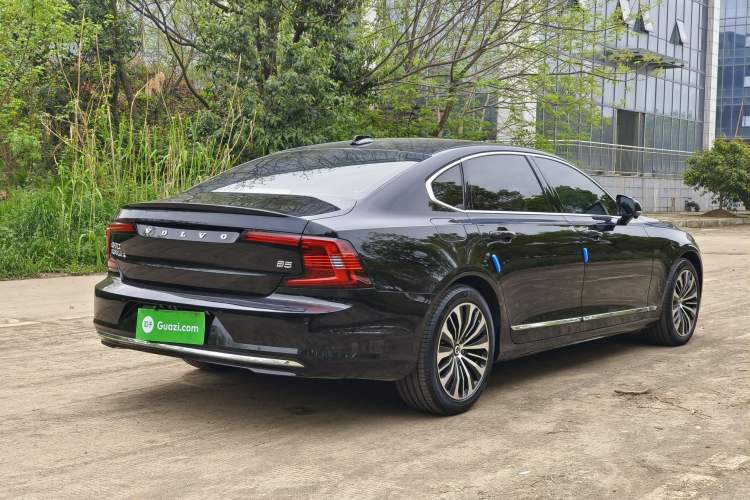 Used Volvo S90 2024 B5 Zhiyi Luxury Edition Exterior 6