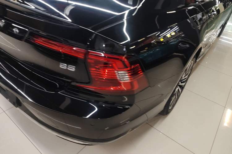Used Volvo S90 2024 B5 Zhiyi Luxury Edition Exterior 6