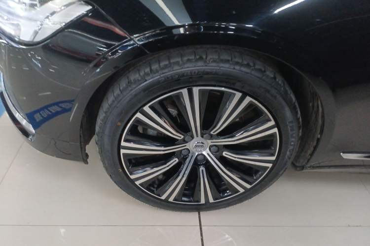 Used Volvo S90 2024 B5 Zhiyuan Luxury Edition Exterior 7