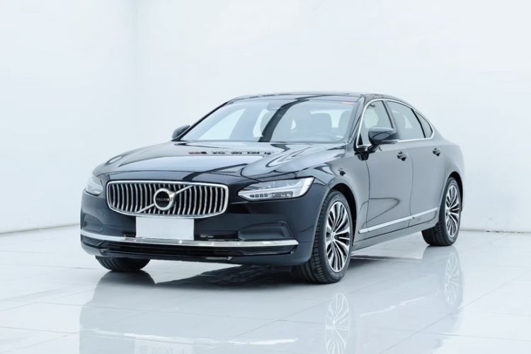 Used Volvo S90 2024 B5 Zhiyi Luxury Edition Exterior 8