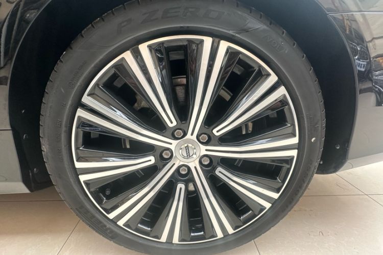 Used Volvo S90 2024 B5 Zhiyuan Luxury Edition Exterior 9
