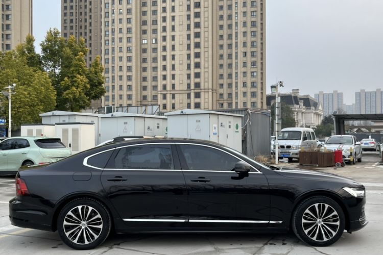 Used Volvo S90 2024 B5 Zhiyi Luxury Edition Exterior 9