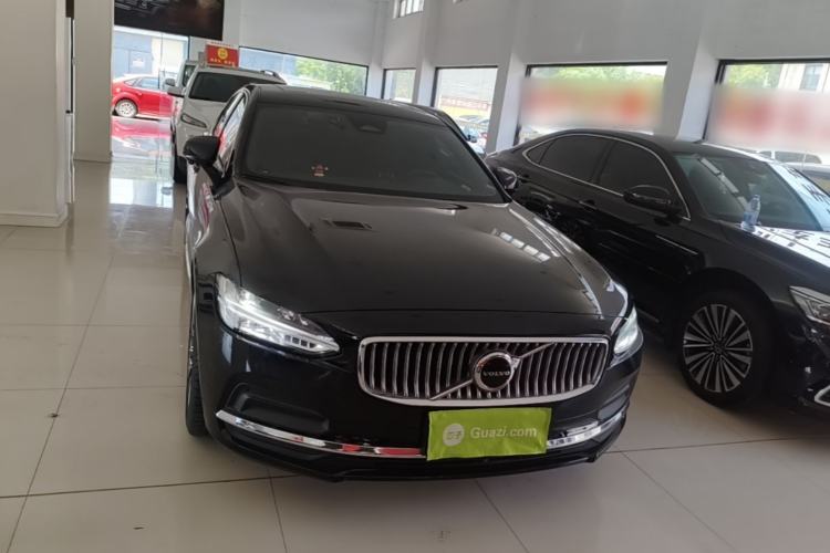 Used Volvo S90 2024 B5 Zhiyuan Luxury Edition Front