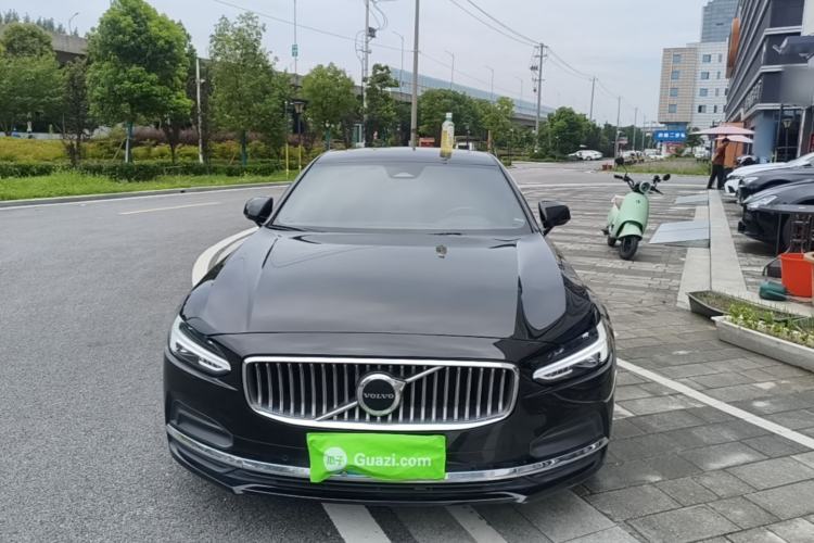 Used Volvo S90 2024 B5 Zhiyuan Luxury Edition Front