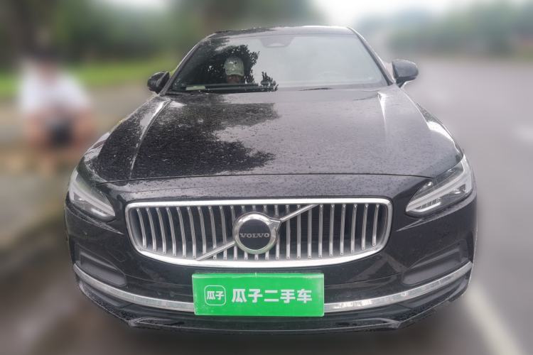 Used Volvo S90 2024 B5 Zhiyuan Luxury Edition Front