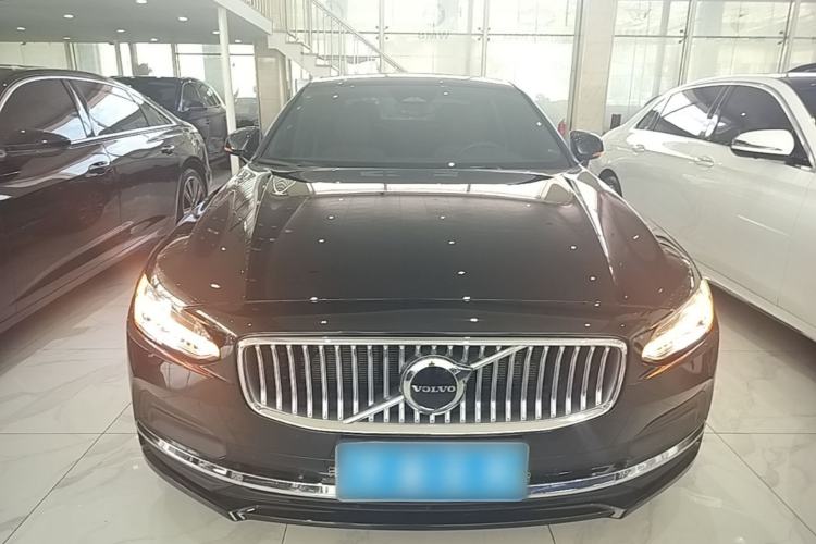 Used Volvo S90 2024 B5 Zhiyi Luxury Edition Front
