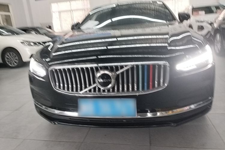 Used Volvo S90 2024 B5 Zhiyuan Luxury Edition Front