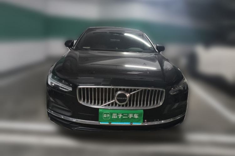 Used Volvo S90 2024 B5 Zhiyuan Luxury Edition Front