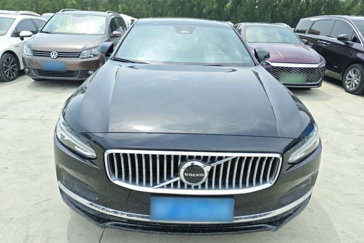 Used Volvo S90 2024 B5 Zhiyuan Luxury Edition Front