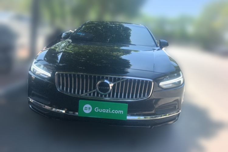 Used Volvo S90 2024 B5 Zhiyuan Luxury Edition Front