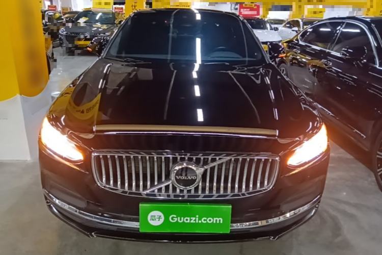 Used Volvo S90 2024 B5 Zhiyuan Luxury Edition Front
