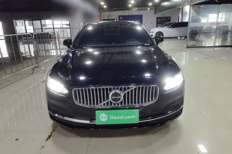 Used Volvo S90 2024 B5 Zhiyi Luxury Edition Front