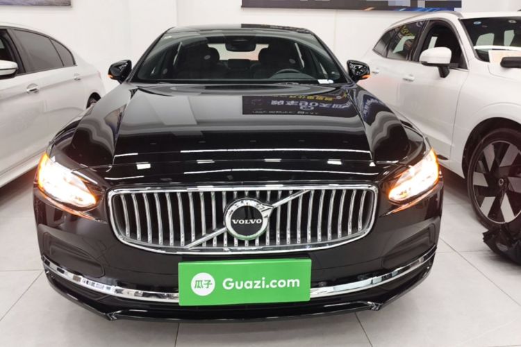 Used Volvo S90 2024 B5 Zhiyi Luxury Edition Front