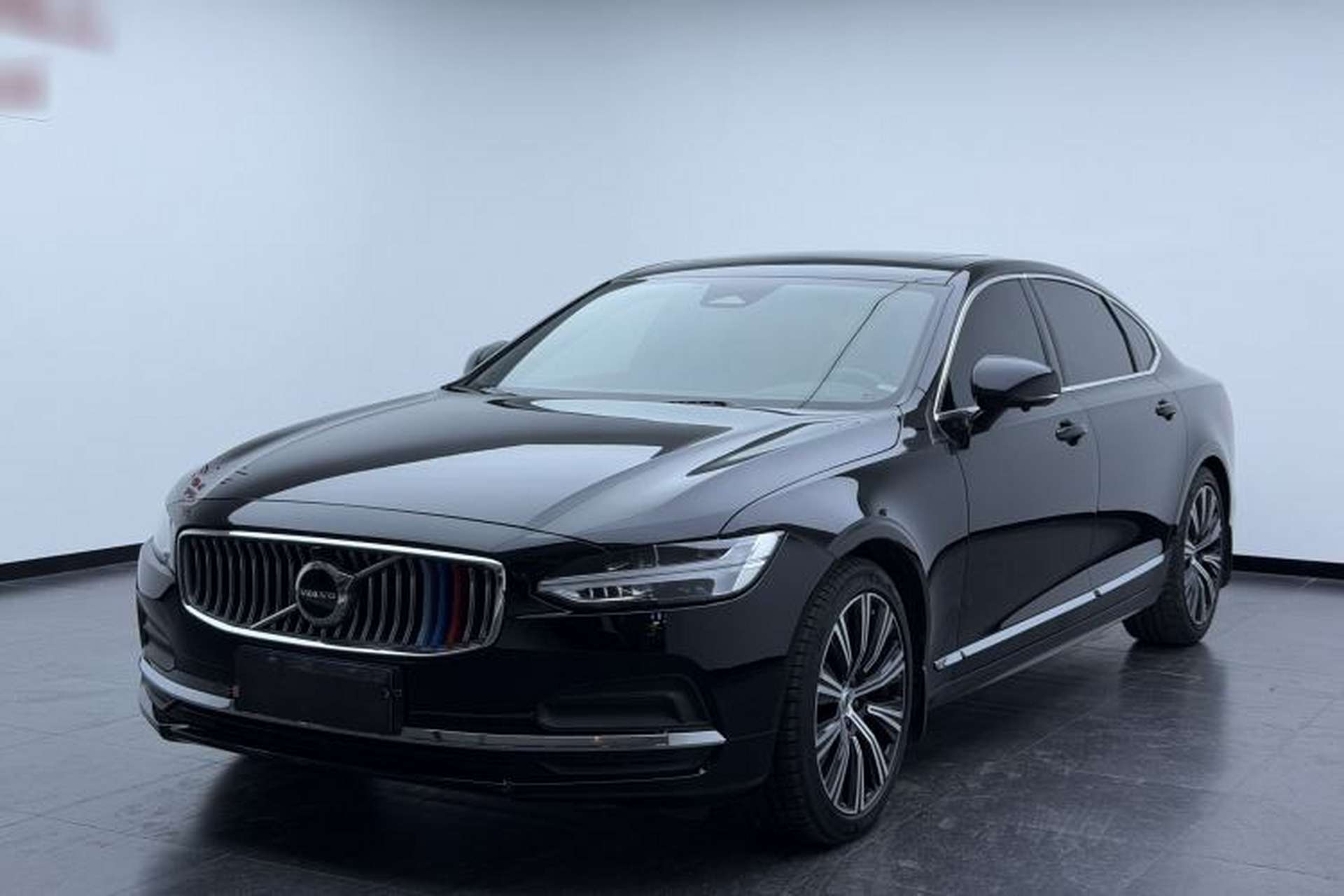 Used Volvo S90 2024 B5 Zhiyuan Luxury Edition Front Left 45 Deg