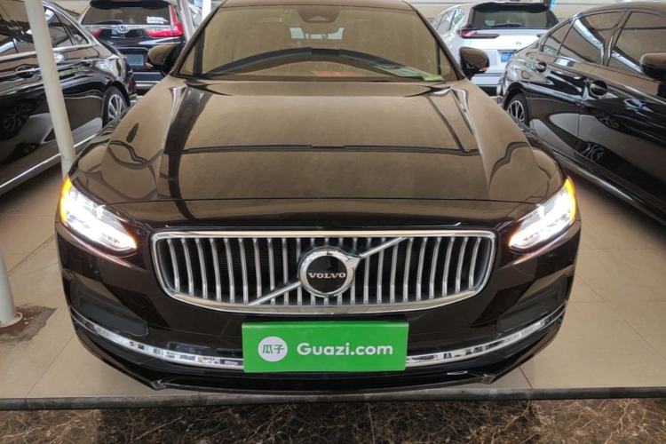 Used Volvo S90 2024 B5 Zhiyuan Luxury Edition Front
