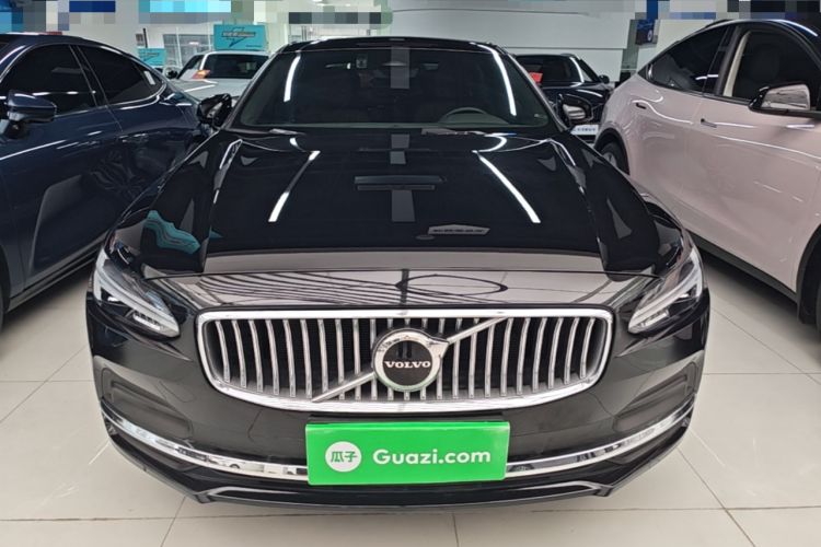 Used Volvo S90 2024 B5 Zhiyi Luxury Edition Front