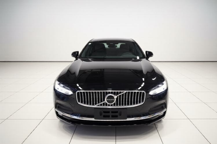 Used Volvo S90 2024 B5 Zhiyi Luxury Edition Front