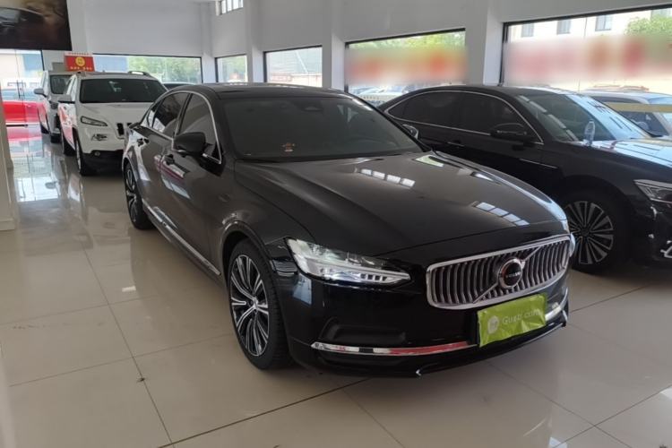 Used Volvo S90 2024 B5 Zhiyuan Luxury Edition Front Right 45 Deg