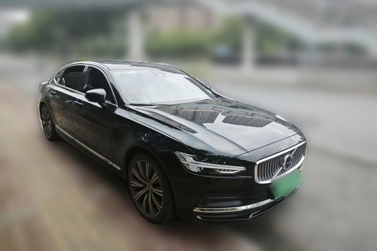 Used Volvo S90 2024 B5 Zhiyuan Luxury Edition Front Right 45 Deg