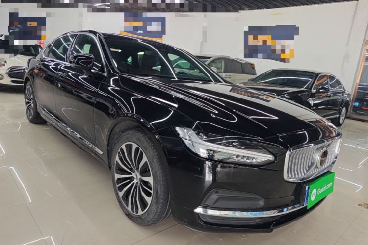 Used Volvo S90 2024 B5 Zhiyi Luxury Edition Front Right 45 Deg