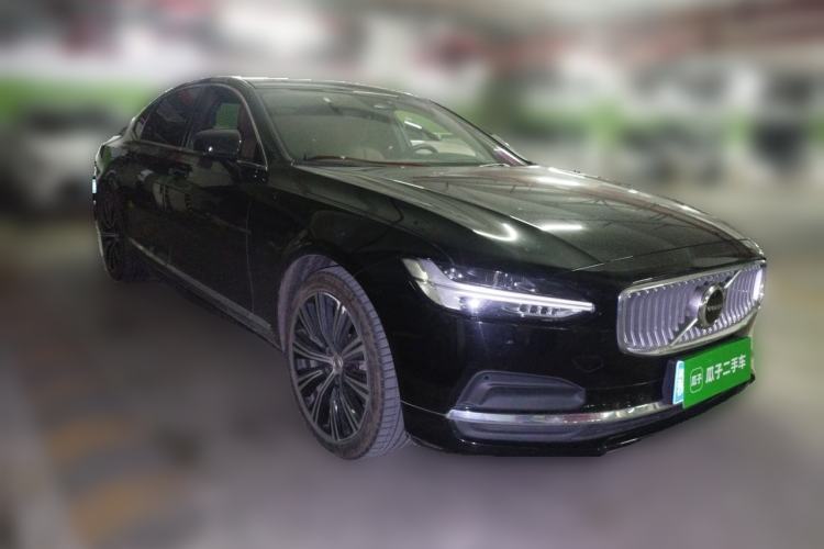 Used Volvo S90 2024 B5 Zhiyuan Luxury Edition Front Right 45 Deg