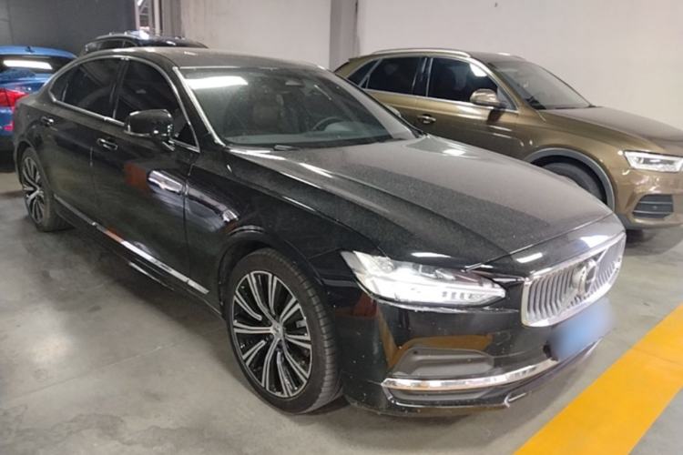 Used Volvo S90 2024 B5 Zhiyuan Luxury Edition Front Right 45 Deg