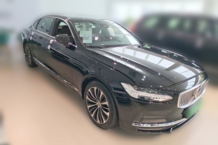 Used Volvo S90 2024 B5 Zhiyi Luxury Edition Front Right 45 Deg