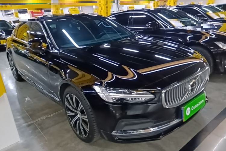 Used Volvo S90 2024 B5 Zhiyuan Luxury Edition Front Right 45 Deg