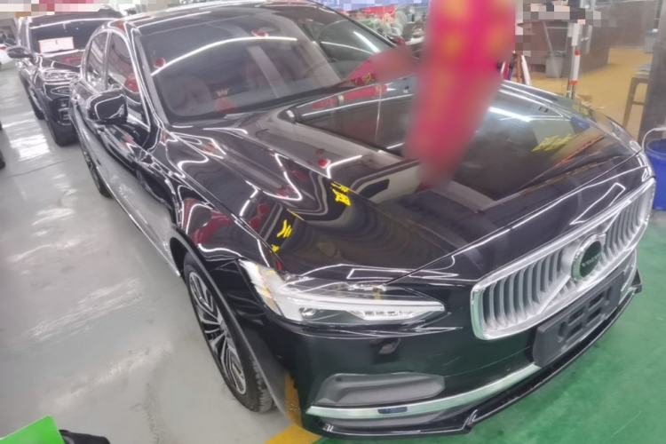 Used Volvo S90 2024 B5 Zhiyi Luxury Edition Front Right 45 Deg