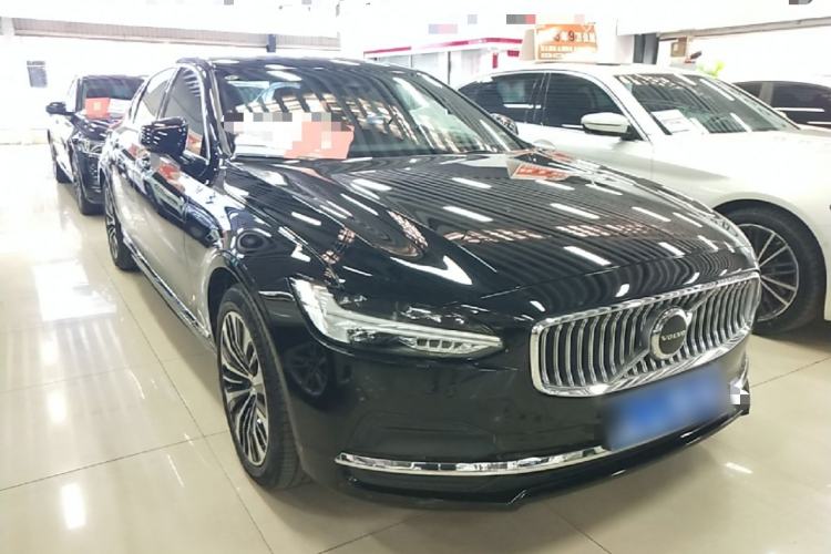 Used Volvo S90 2024 B5 Zhiyi Luxury Edition Front Right 45 Deg