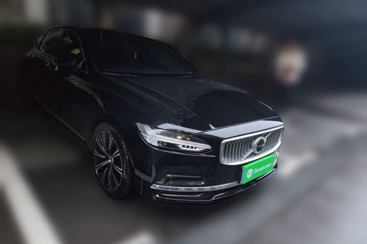 Used Volvo S90 2024 B5 Zhiyuan Luxury Edition Front Right 45 Deg