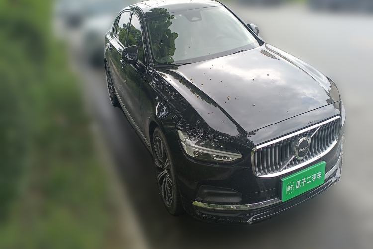 Used Volvo S90 2024 B5 Zhiyuan Luxury Edition Front Right 45 Deg