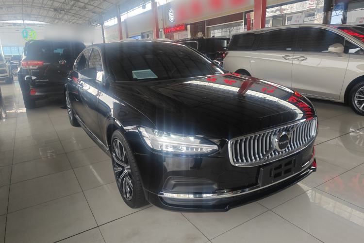 Used Volvo S90 2024 B5 Zhiyuan Luxury Edition Front Right 45 Deg
